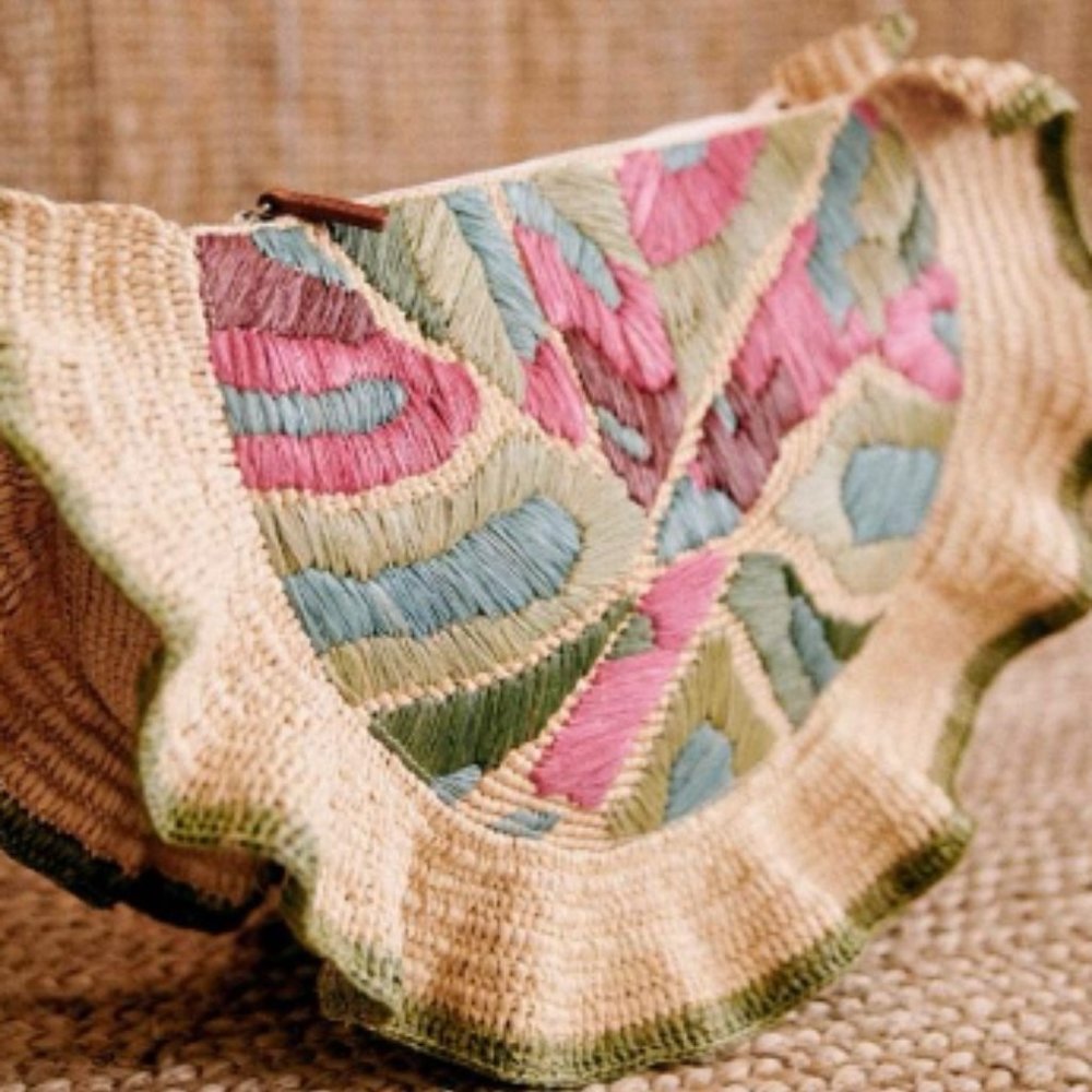 Sezane Mila Oversized Pouchette Clutch in Raffia Multi - One Size BNWT